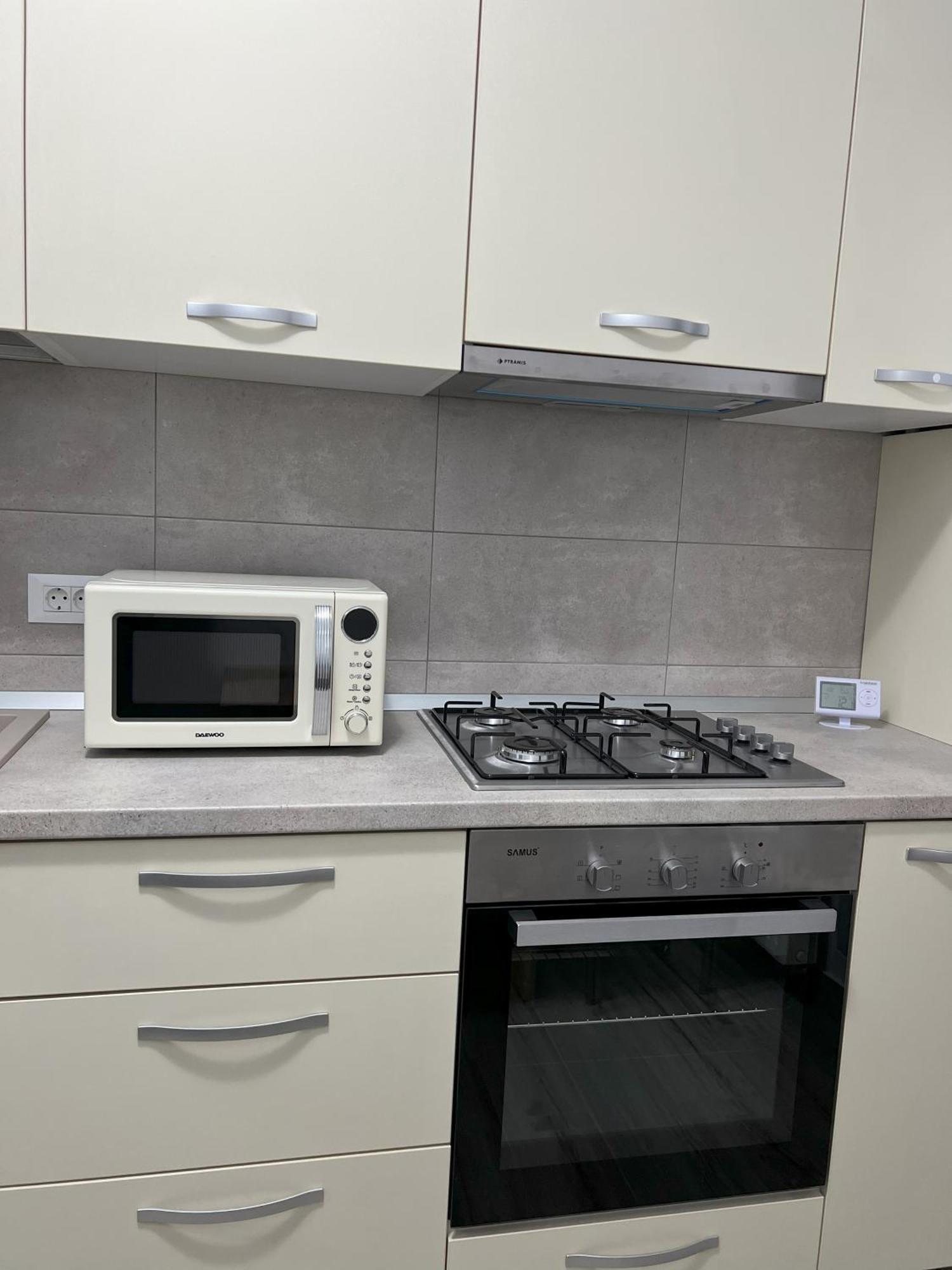 Refined Studio Haven At Exigent Plaza - 08 Букурещ Екстериор снимка