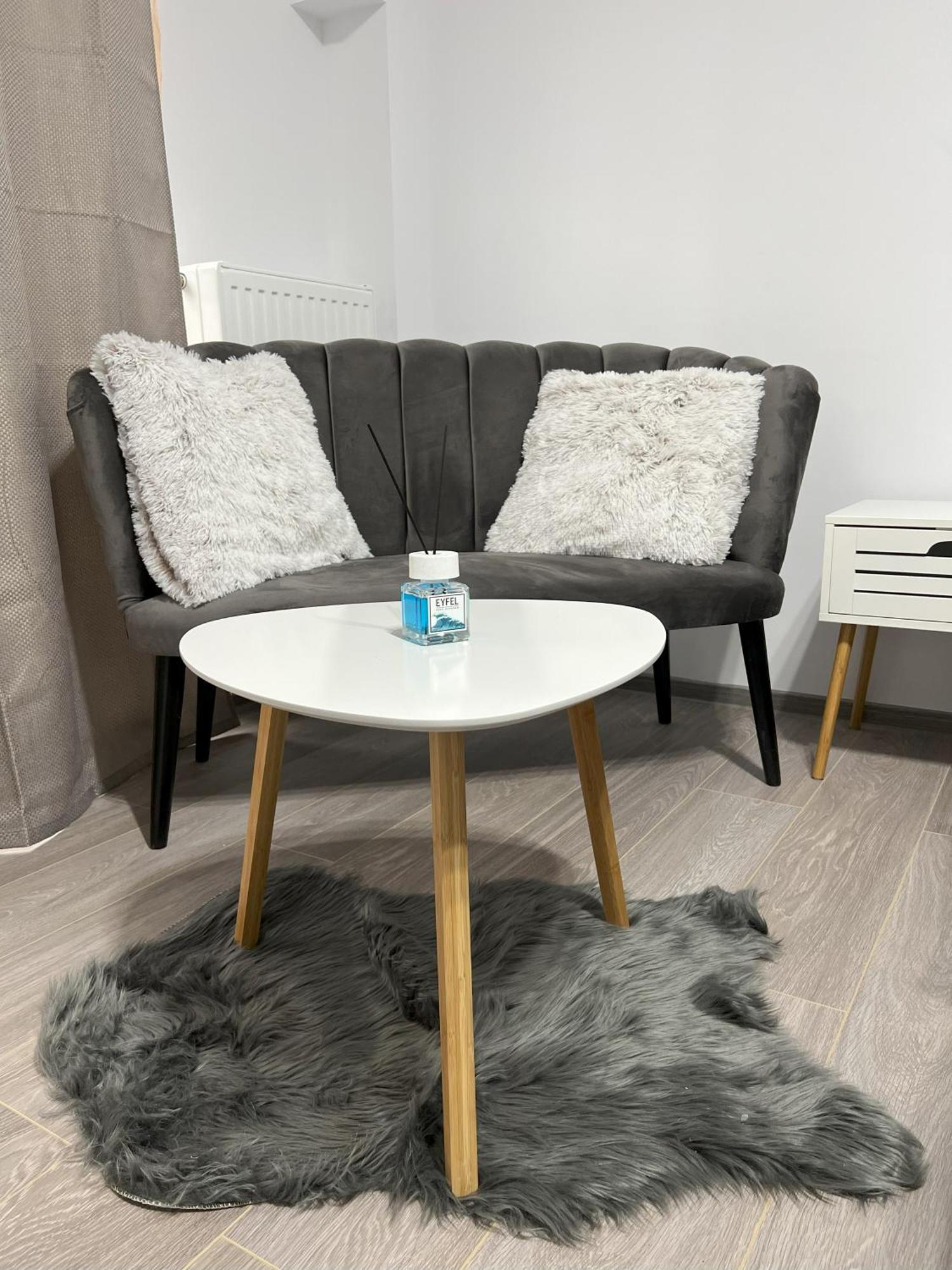 Refined Studio Haven At Exigent Plaza - 08 Букурещ Екстериор снимка